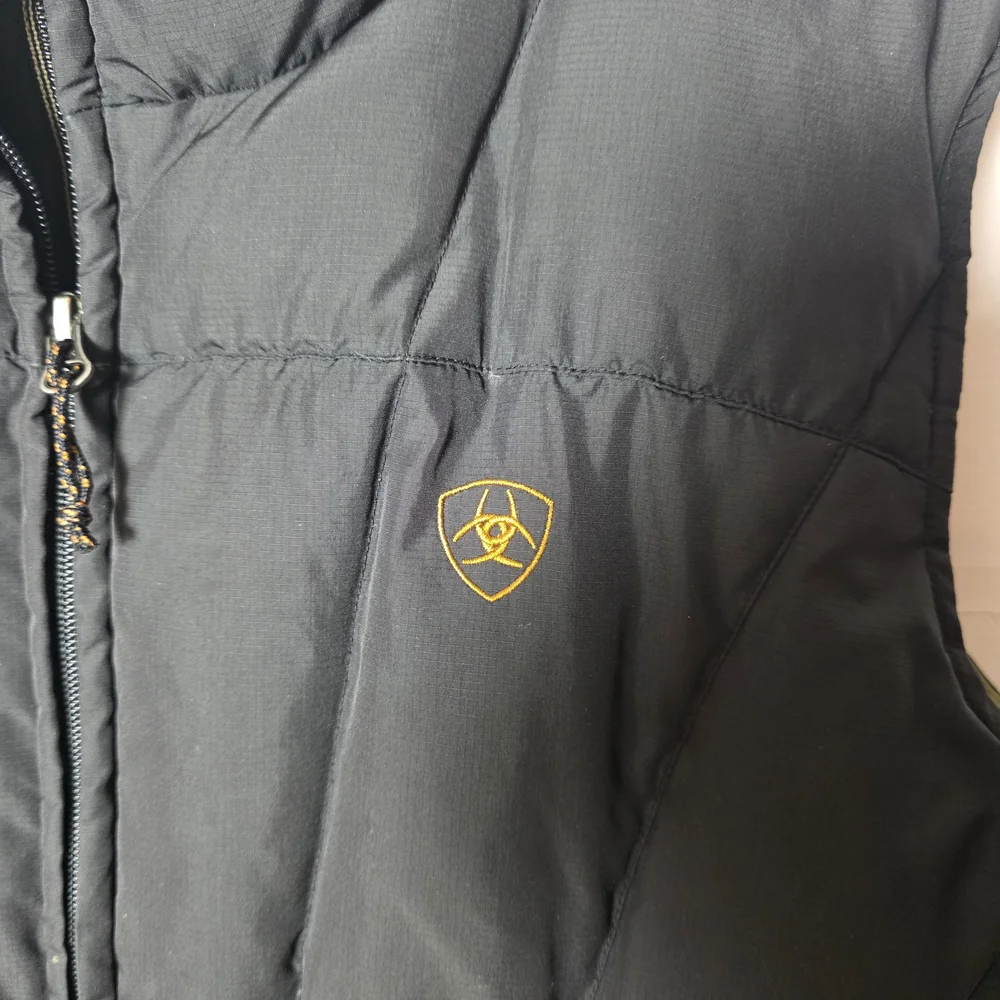 Ariat Goose Down Puffer Vest Black Full Zip Insulated Riding Equestrian Large - Picture 3 of 7